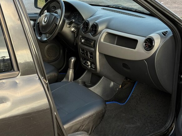 2010 Renault Logan I Рестайлинг, чёрный, 299990 рублей - вид 15