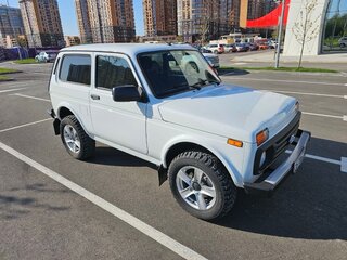 2024 Lada (ВАЗ) Niva Legend I, белый, 990000 рублей, вид 2