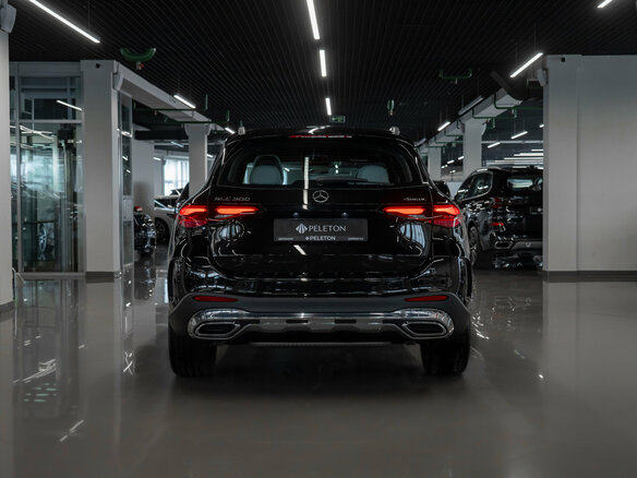 2025 Mercedes-Benz GLC 300 II (X254), чёрный - вид 5
