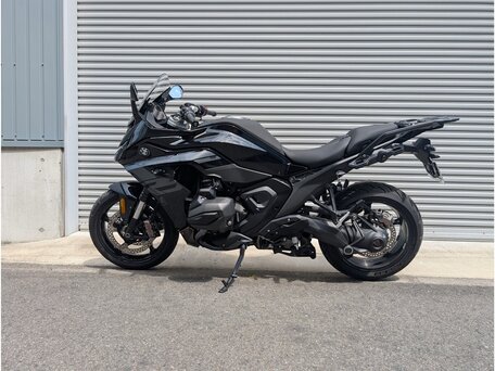 2025 BMW R 1300 RS, чёрный, 1711000 рублей, вид 2
