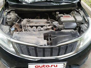 2014 Kia Rio III, чёрный, 600000 рублей, вид 5