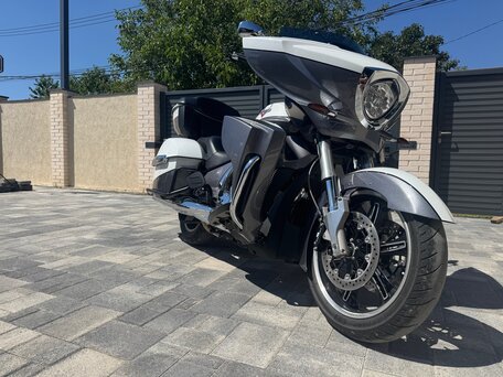 2014 Victory Cross Country, белый, 1570000 рублей, вид 3