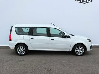 2024 Lada (ВАЗ) Largus I Рестайлинг, белый, 1530000 рублей, вид 3