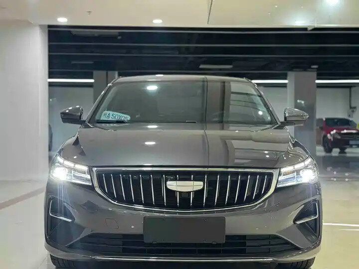 Открыть фотографии: Geely Emgrand II