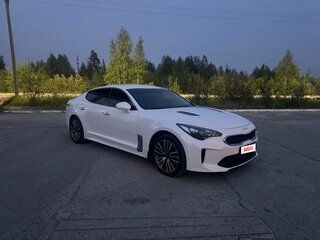 2018 Kia Stinger I, белый, 2350000 рублей, вид 1
