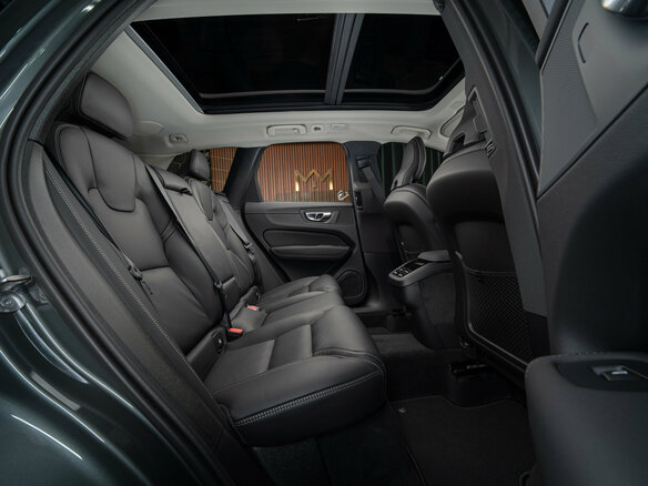2026 Volvo XC60 II Рестайлинг 2, серый - вид 21