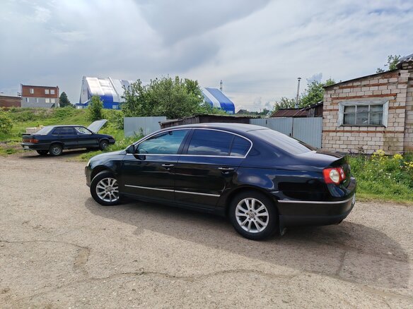 2010 Volkswagen Passat B6, чёрный, 715000 рублей - вид 5