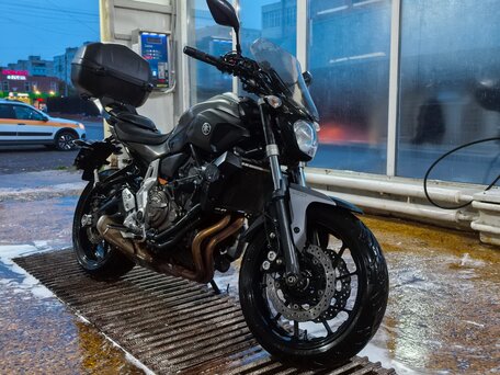 2015 Yamaha MT-07 (FZ-07), серый, 699000 рублей, вид 1