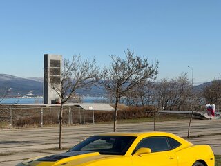 2012 Chevrolet Camaro V, жёлтый, 2800000 рублей, вид 4