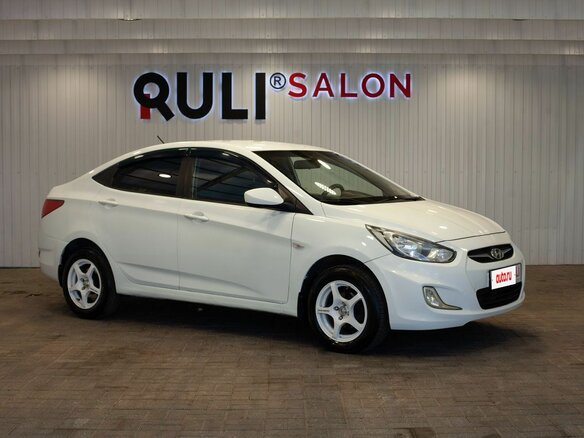 2011 Hyundai Solaris I, белый - вид 4