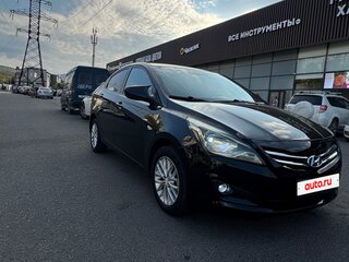 2015 Hyundai Solaris I Рестайлинг, чёрный, 890000 рублей, вид 4