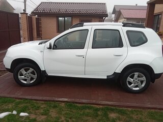 2017 Renault Duster I Рестайлинг, белый, 1200000 рублей, вид 4