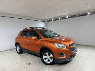 2015 Chevrolet Tracker III, оранжевый, 930000 рублей, вид 3