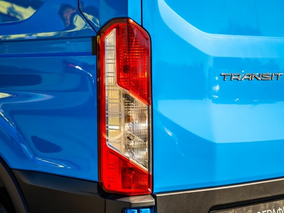 2020 Ford Transit, синий, 2100000 рублей - вид 13