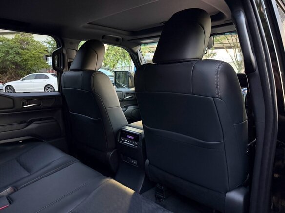 2026 Toyota Land Cruiser Prado 250 Series, чёрный, 7500000 рублей - вид 27