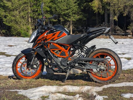 2021 KTM 390 Duke, чёрный, 520000 рублей, вид 4