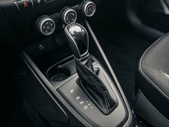 2026 Lada (ВАЗ) Vesta I Рестайлинг (NG), белый, 1650000 рублей - вид 11