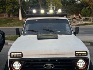 2008 Lada (ВАЗ) 2121 (4x4) I Рестайлинг, белый, 210000 рублей, вид 1