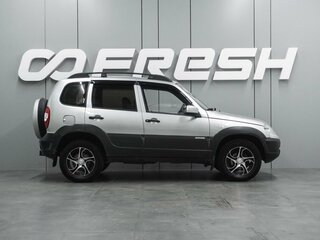 2011 Chevrolet Niva I Рестайлинг, серебристый, 509000 рублей, вид 5
