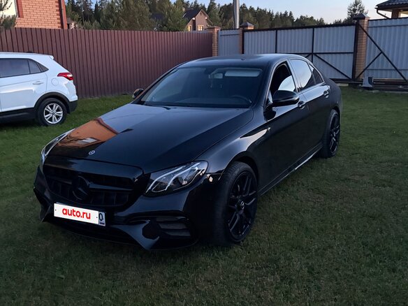 2019 Mercedes-Benz E-Класс 200 V (W213, S213, C238), чёрный, 3200000 рублей