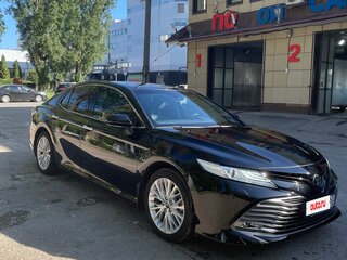 2019 Toyota Camry VIII (XV70), чёрный, 2950000 рублей, вид 3