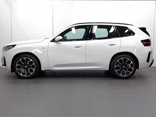 2025 BMW X3 20d xDrive IV (G45/G48), белый, 9800000 рублей, вид 3