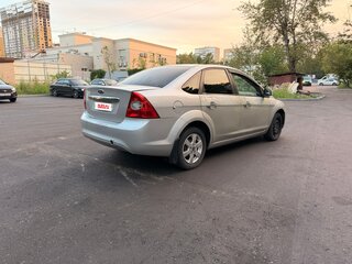 2009 Ford Focus II Рестайлинг, серебристый, 300000 рублей, вид 5