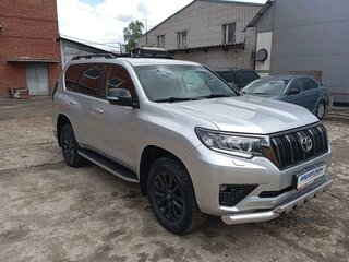 2021 Toyota Land Cruiser Prado 150 Series Рестайлинг 2, серый, 5350000 рублей, вид 2