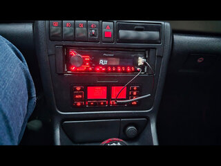 1997 Audi A4 I (B5), белый, 150000 рублей, вид 2