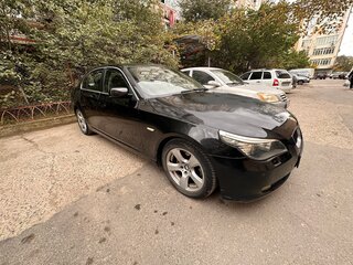 2008 BMW 5 серии 520i V (E60/E61) Рестайлинг, чёрный, 730000 рублей, вид 2