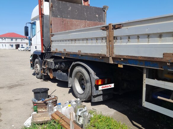 1998 Iveco EuroTech, белый, 1000000 рублей - вид 6