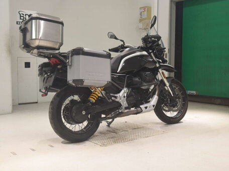 2022 Moto Guzzi V85 TT, чёрный, 850000 рублей, вид 4