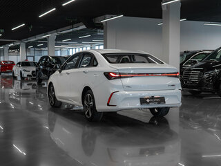 2025 BAIC U5 Plus, белый, 2480000 рублей, вид 4