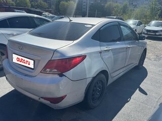 2014 Hyundai Solaris I Рестайлинг, серебристый, 398460 рублей, вид 2