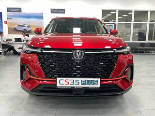2025 Changan CS35 Plus I Рестайлинг, красный, 2839900 рублей, вид 2
