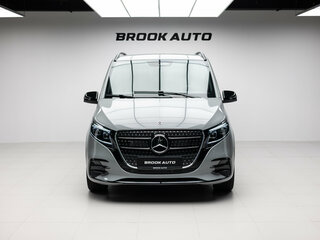 2026 Mercedes-Benz V-Класс Long 300 d длинный III (W447) Рестайлинг 2, серый, 15190000 рублей, вид 2