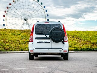 2018 Lada (ВАЗ) Largus I, белый, 820000 рублей, вид 4