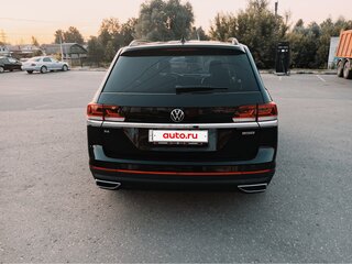2022 Volkswagen Atlas I Рестайлинг, чёрный, 4250000 рублей, вид 4