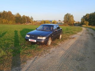 2010 Lada (ВАЗ) 2105, серебристый, 200000 рублей, вид 3