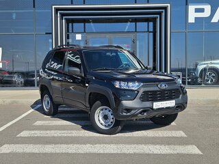 2023 Lada (ВАЗ) Niva Travel I, чёрный, 977000 рублей, вид 3