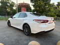 2022 Toyota Camry VIII (XV70) Рестайлинг, белый, 3800000 рублей - вид 5