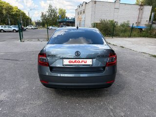 2018 Skoda Octavia III (A7) Рестайлинг, серый, 1600000 рублей, вид 5