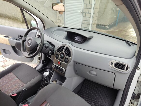 2008 Renault Modus Grand I Рестайлинг, белый, 460000 рублей - вид 12