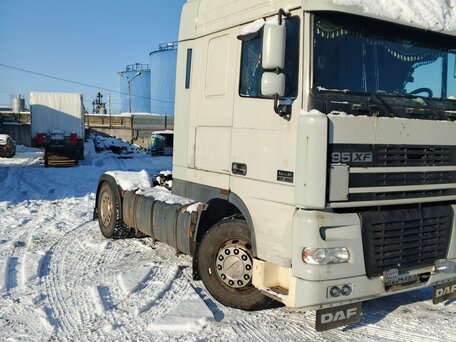 2000 DAF XF 95, серый, 1430000 рублей, вид 2