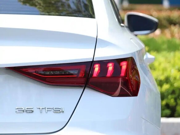 2022 Audi A3 35 TFSI Long IV (8Y), белый, 1545809 рублей - вид 9