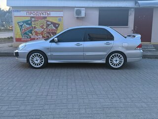 2005 Mitsubishi Lancer IX Рестайлинг, серебристый, 580000 рублей, вид 3