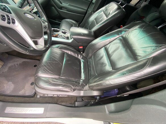 2012 Ford Explorer V, белый, 1000000 рублей - вид 16