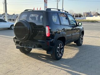 2026 Lada (ВАЗ) Niva Travel I Рестайлинг, чёрный, 1814000 рублей, вид 4