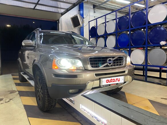 2011 Volvo XC90 5 Geartronic I Рестайлинг, коричневый, 1550000 рублей - вид 2