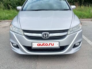 2011 Honda Stream II Рестайлинг, серебристый, 1290000 рублей, вид 1